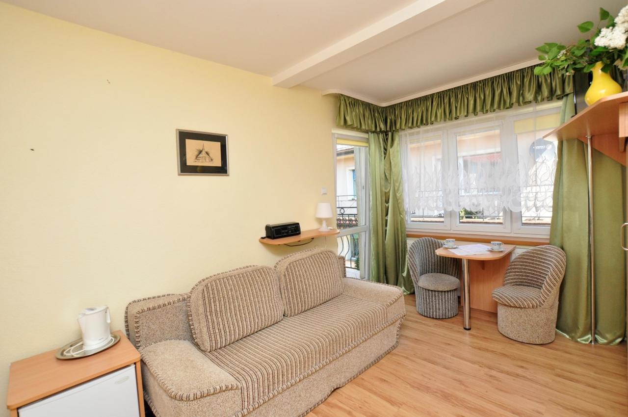 Blekit Apartamento Darlowko Exterior foto