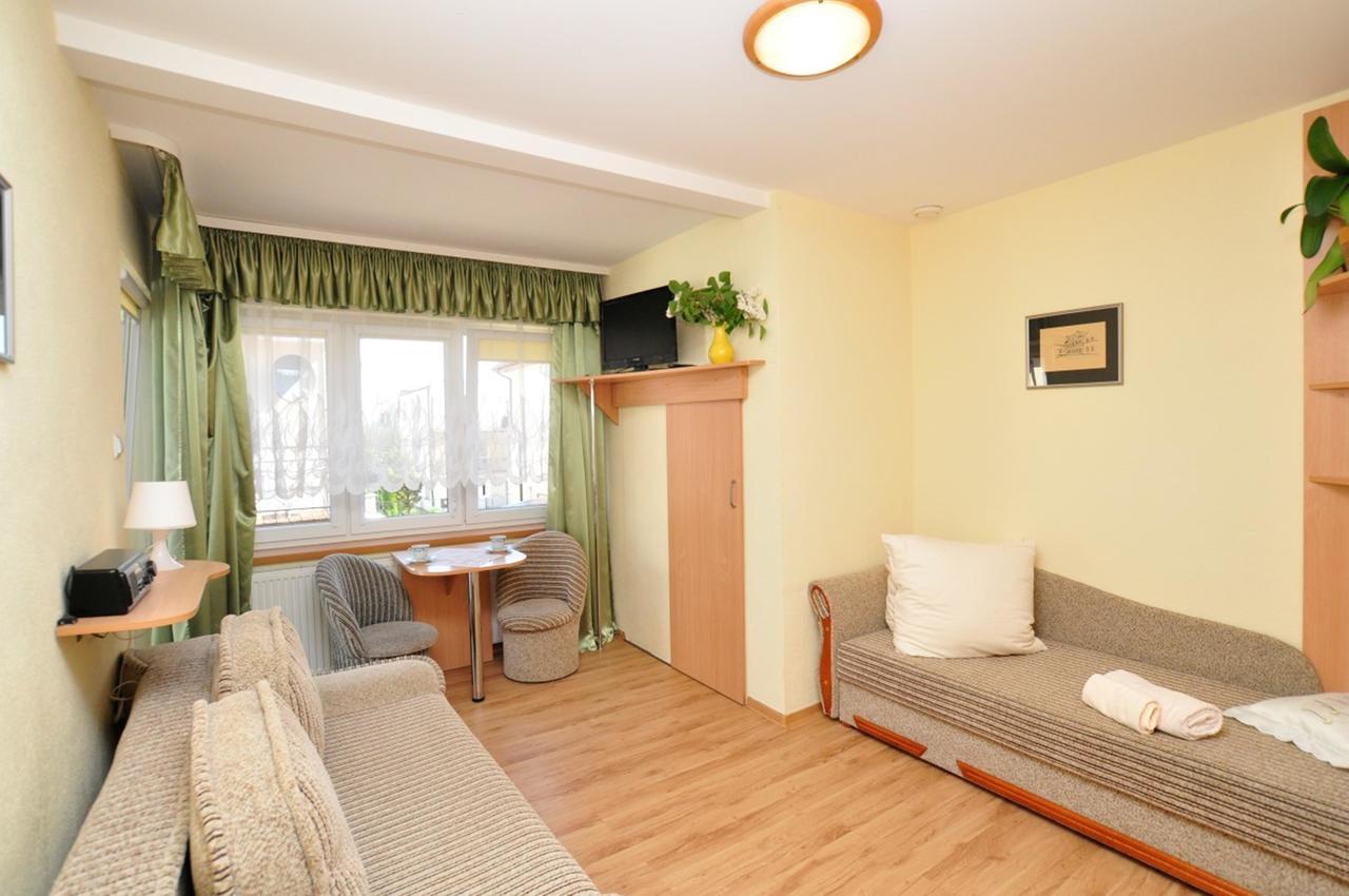 Blekit Apartamento Darlowko Exterior foto